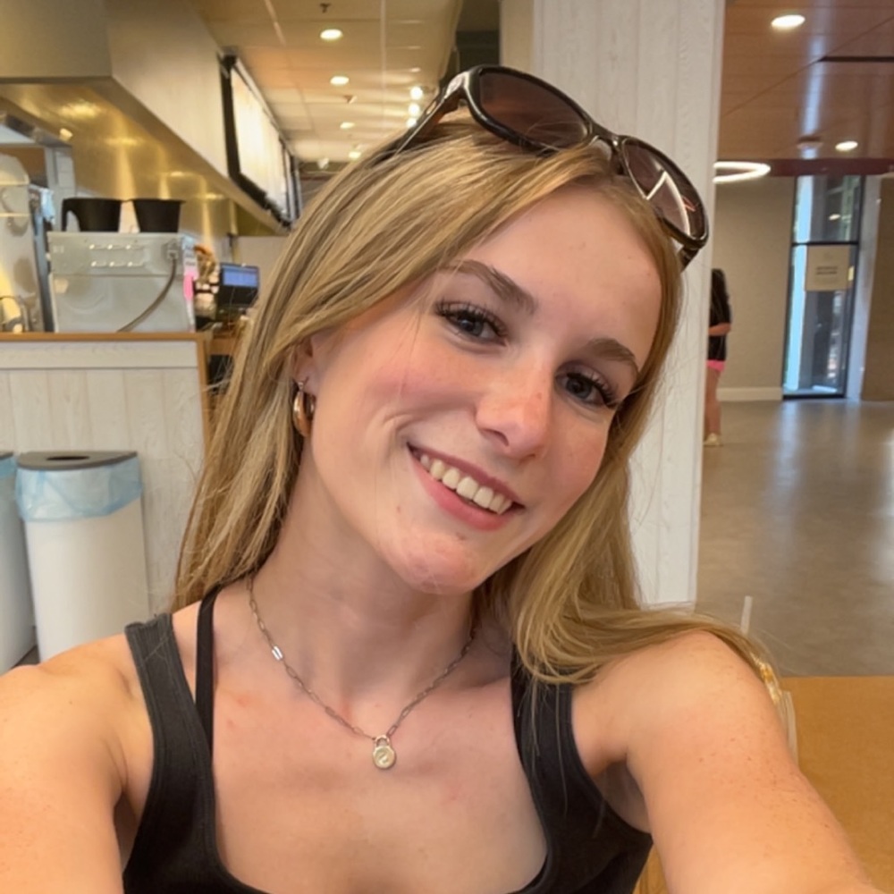 Meet your Posher, Samantha